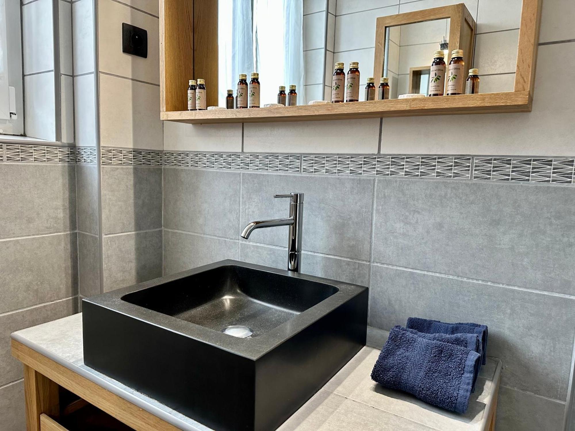 Appartement De Charme Avec Balcon - Villa Les Iris Dunkirk Exteriör bild
